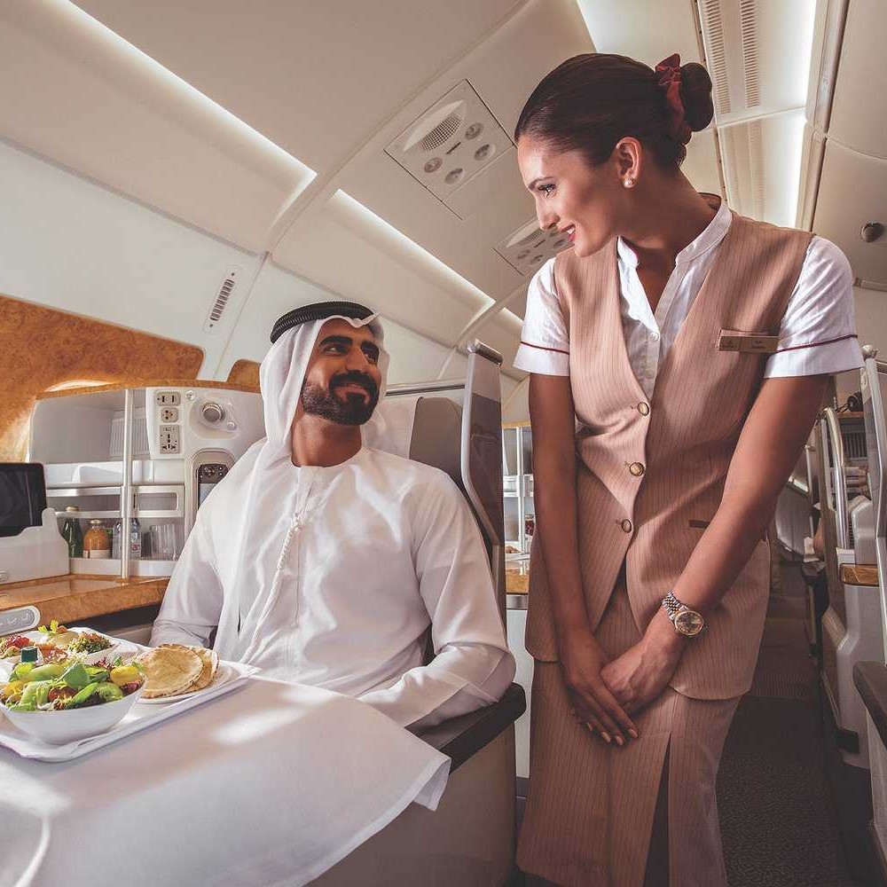 Emirates вводит услугу регистрации на рейс на дому