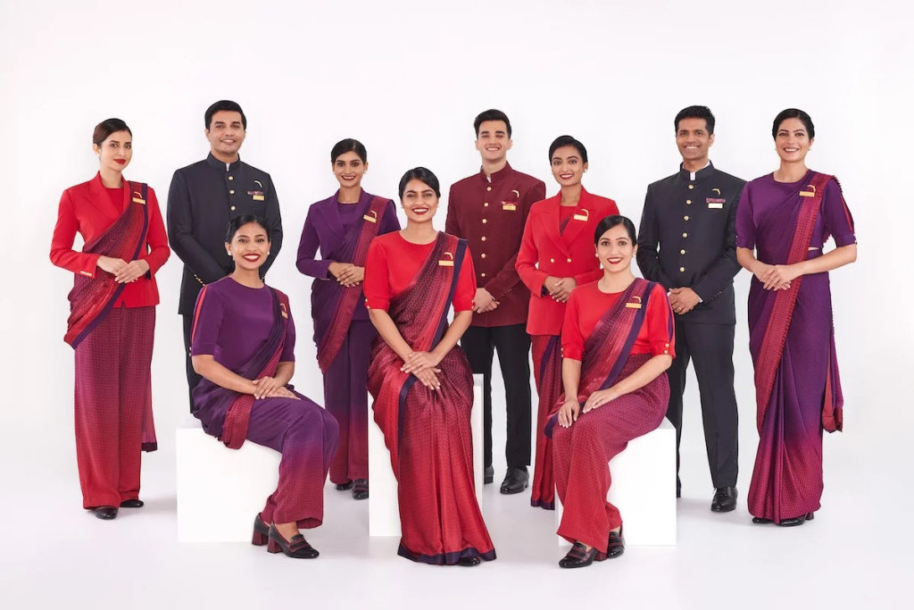 В Air India представили новую униформу 