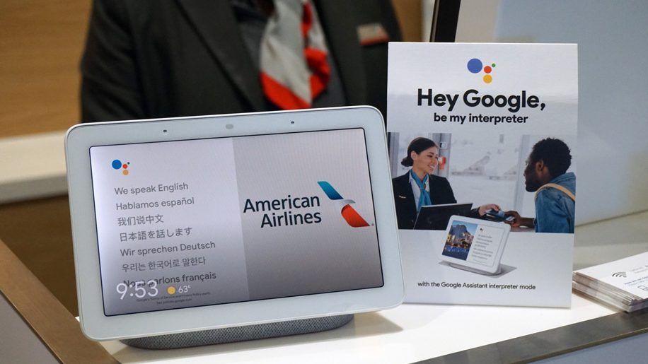 Авиакомпания American Airlines предложит пассажирам сервис по переводу речи в залах ожидания Admirals Club в международном аэропорту Лос-Анджелес. Инструмент на основе технологий Google Assistant работает в режиме реального времени