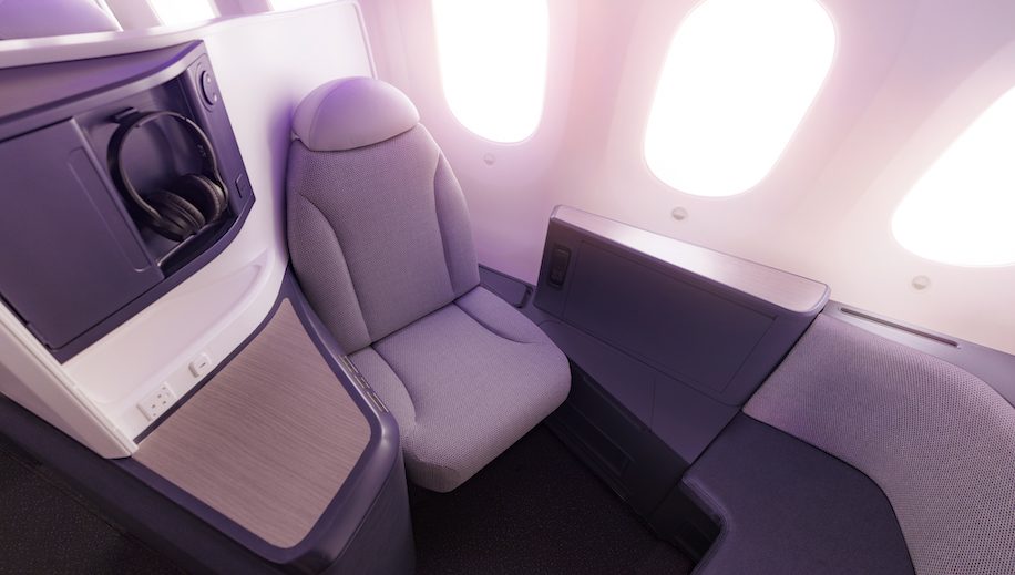 Air New Zealand представила первые в мире спальные капсулы в экономклассе