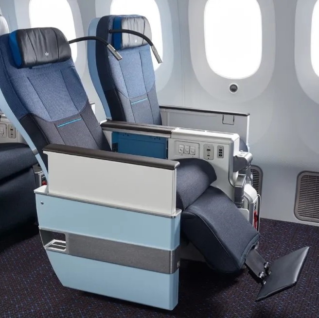 KLM представляет новый класс салона — Premium Comfort