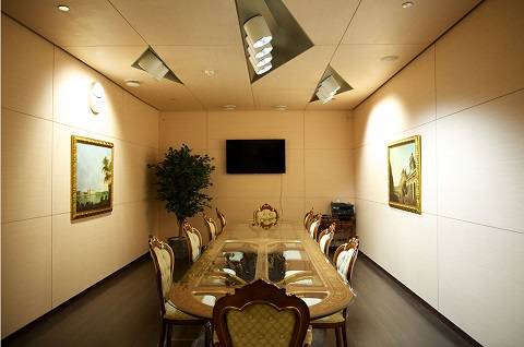 Vnukovo_VIP Lounge_meeting room.jpg